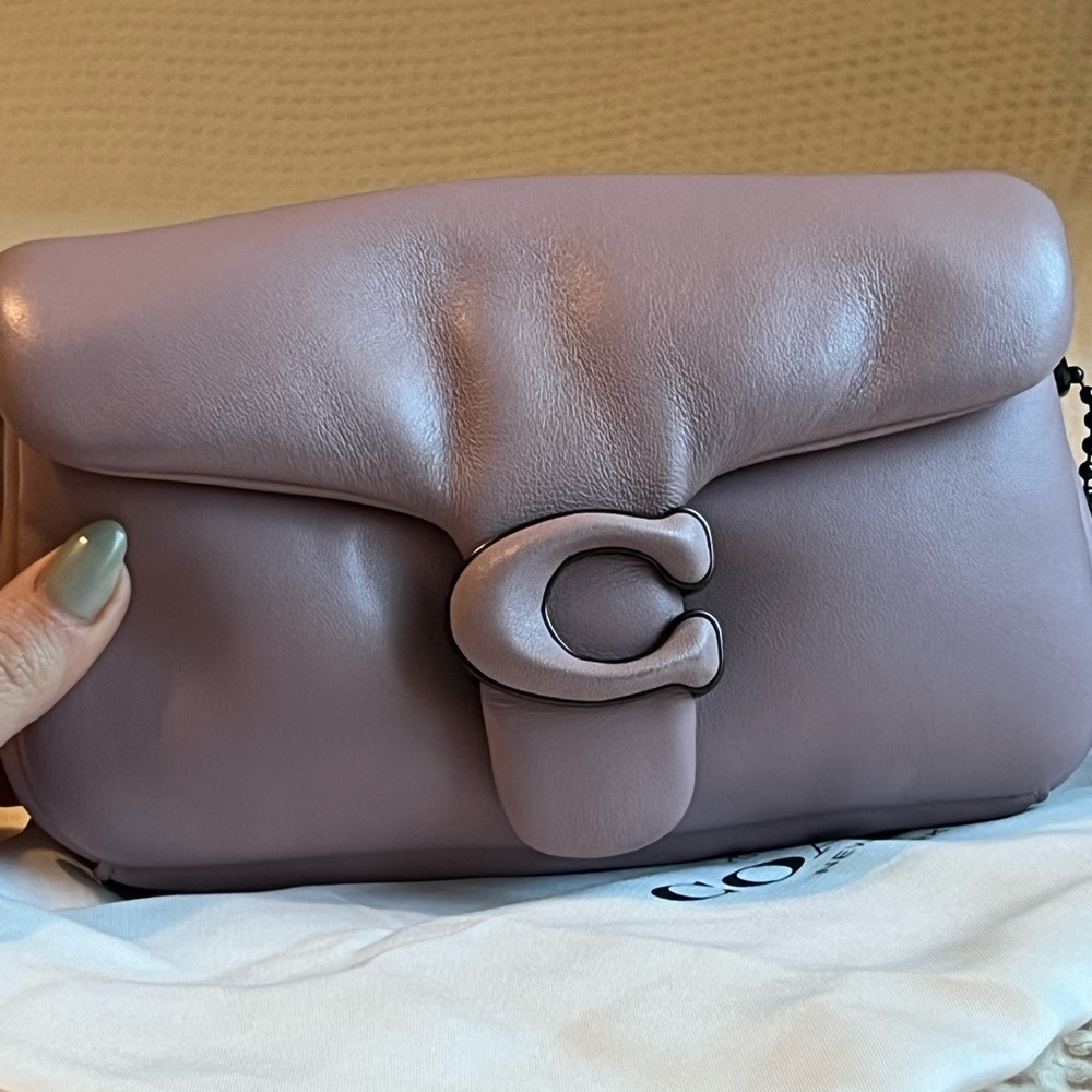 Coach Pillow Mini Tabby leather crossbody bag - Picture 3 of 15